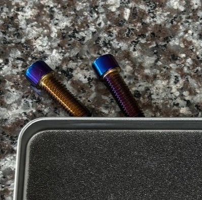 front fork triple clamp titanium bolts (4)